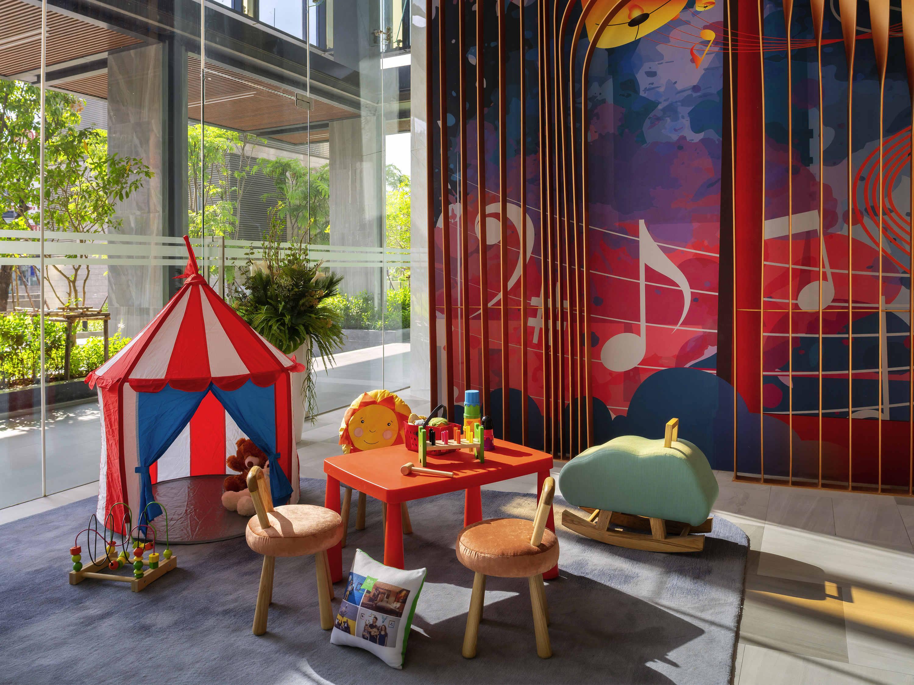 ibis Styles Bangkok Ratchada Hotel Bagian luar foto