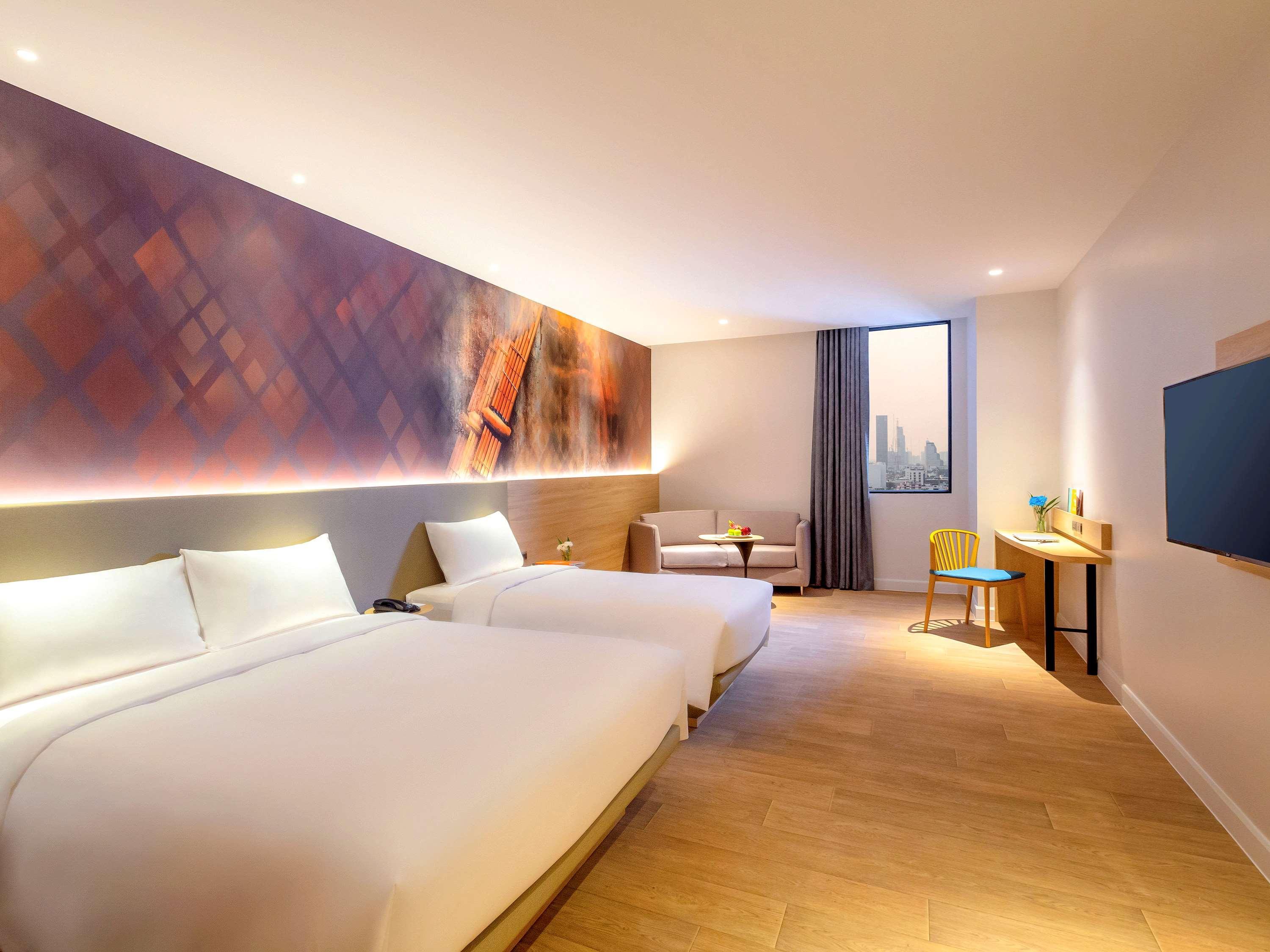 ibis Styles Bangkok Ratchada Hotel Bagian luar foto