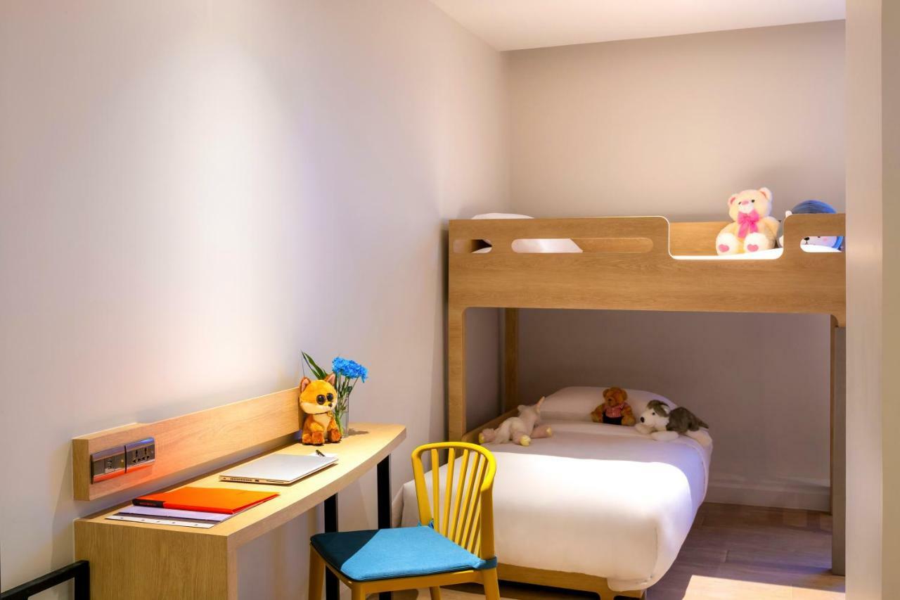 ibis Styles Bangkok Ratchada Hotel Bagian luar foto